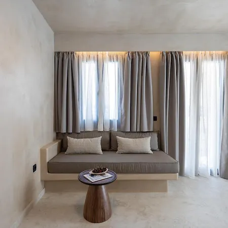 Avelyra Cove Apartment