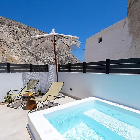 Avelyra Cove Apartment *